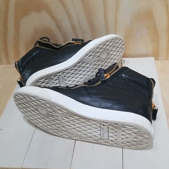 Giuseppe Zanotti   Leather Sneakers Gold Double Zipper Wmn's size 7.5 , EU 37.5 - Picture 10 of 10